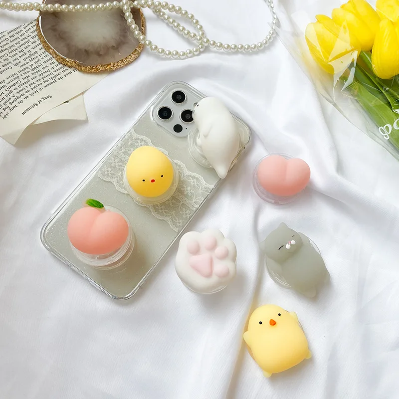 Kawaii 3D Cat Paw Phone Socket - Phone Accessories Vending Machine recension och pris