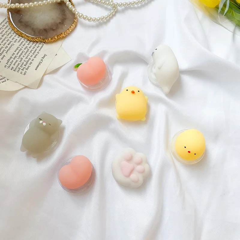 Cute Pinch Le Mobile Grip-tok  - Phone Accessories Vending Machine recension och pris